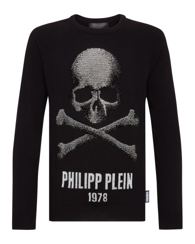 Pullover Round Neck LS Skull