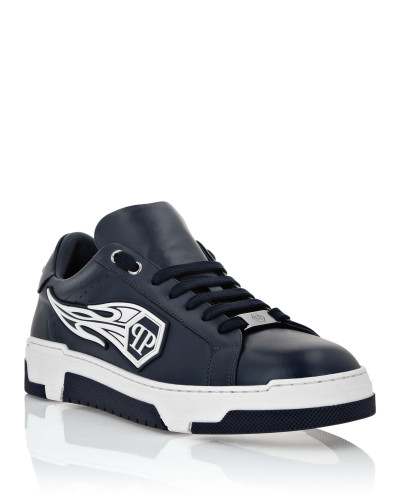 Low Top Sneakers Plein Patch