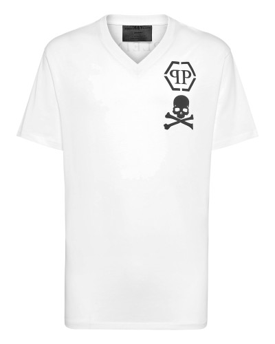 V-Neck T-Shirt Logo Skull