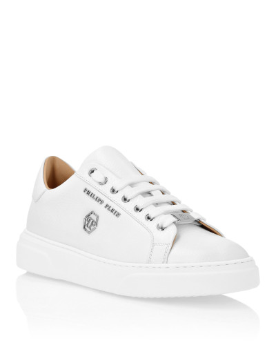 Leather Lo-Top Sneakers Hexagon