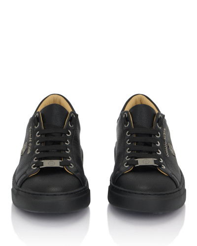 Leather Lo-Top Sneakers Hexagon