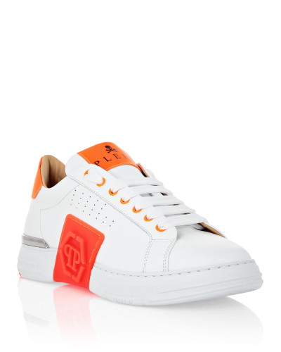 LO-TOP SNEAKERS PHANTOM KICK$