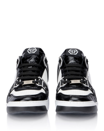 Low-Top Sneakers Moonwalker