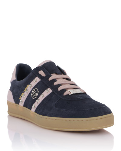 Low-Top Sneakers RETRO REBEL